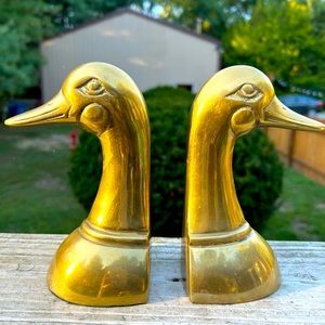 Bass duck head bookends
